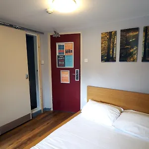 Hotel St Christophers, Edinburgh